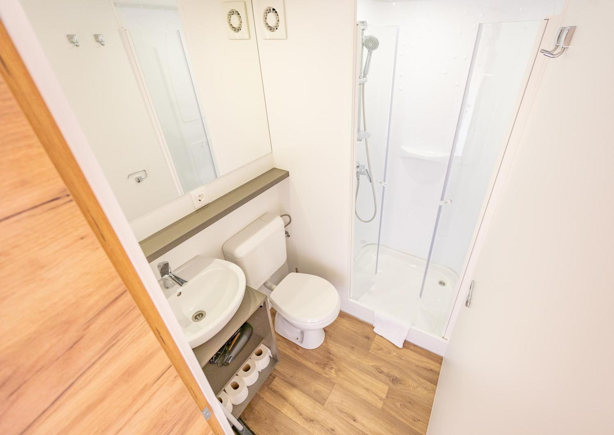 Camp Dole Zivogosce - Mobile Home And Glamping Tent Quarto foto