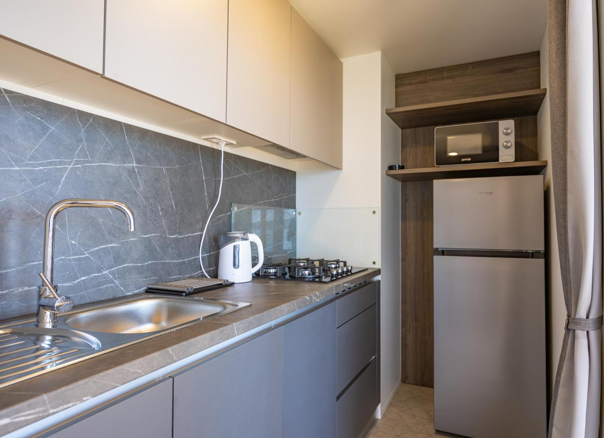 Camp Dole Zivogosce - Mobile Home And Glamping Tent Quarto foto